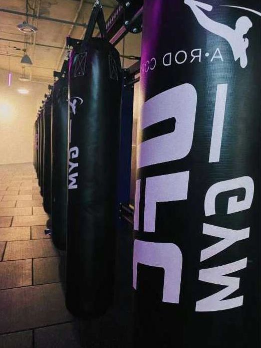 Trainingskleidung Boxen Hero